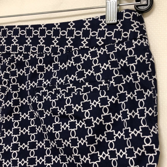 JNY Printed Shorts - Picture 4 of 11